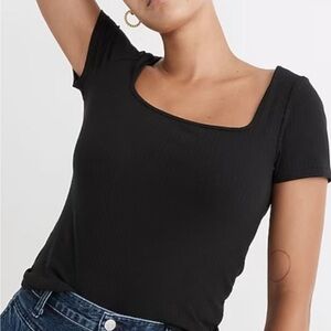 Black Short Sleeve Ribbed Top